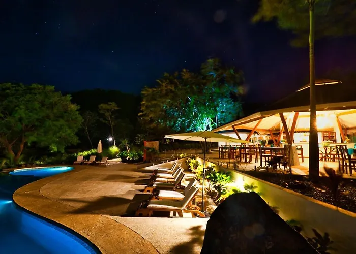 Mikado Natural Hotel 4*